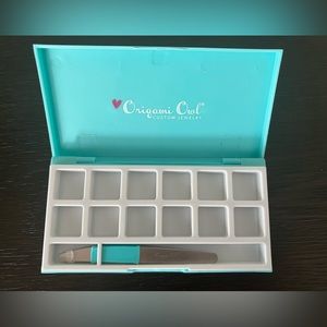Origami Owl Slim Case with Tweezers